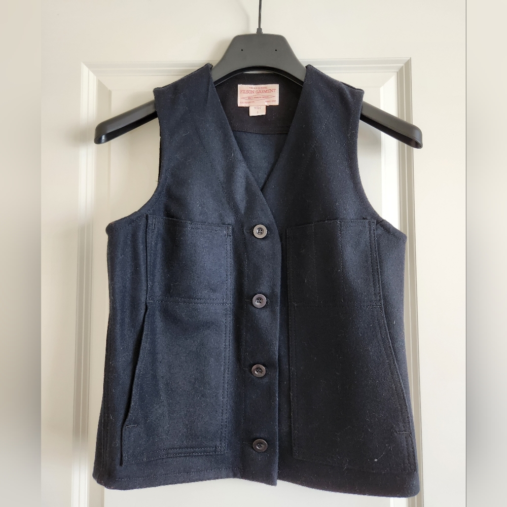 Filson vest - size S